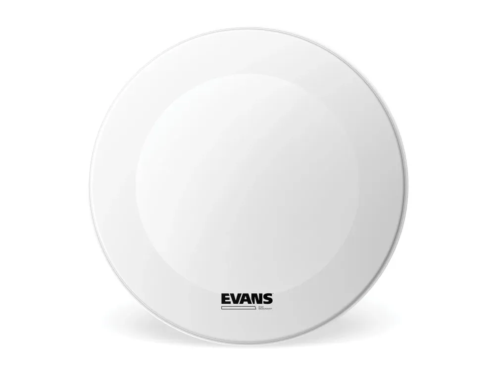 Ověřený Evans EQ3 Resonant Coated White Bass Drum Head, No Port, 18 Inch