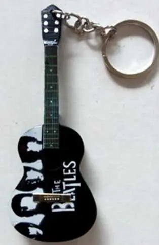 Cenová Bomba Přívěsek na klíče Music Legends PPT-PD224 The Beatles Acoustic Black Tribute