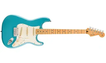 Nakupujte Hned Elektrická kytara Fender Player II Stratocaster SSS MN AQB