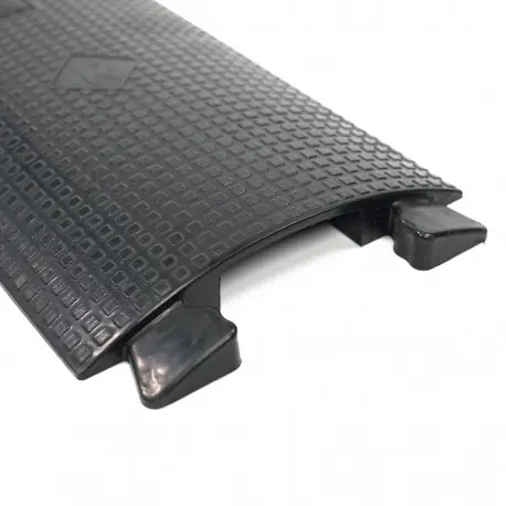 Vrácení Zdarma Kabelový přejezd 90cm (1 kanál) CCP-BIG