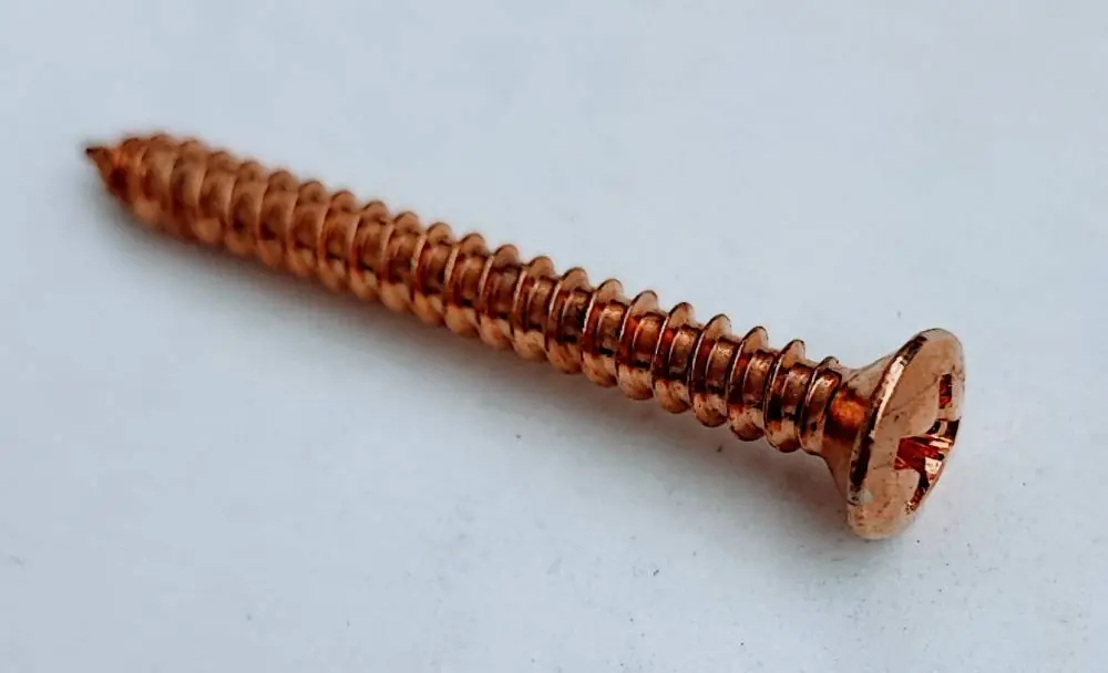 Vrut 4,2x40mm korpus-krk zlatý Vrácení Zdarma