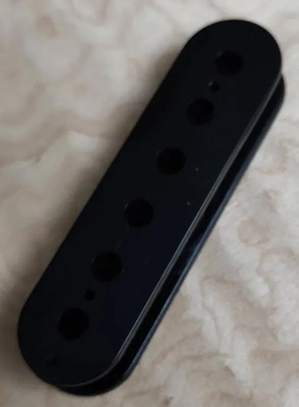 Nejprodávanější HUMBUCKER SLUG KOBYLKA ČERNÝ